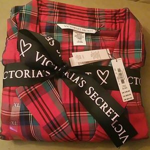 XL Victoria's Secret VS Flannel Pajamas